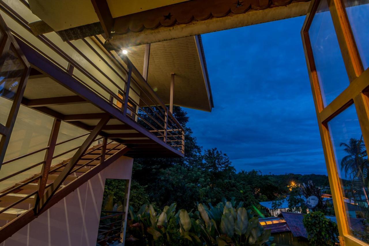 Sea Tower Hotel Puerto Viejo de Talamanca Exterior foto